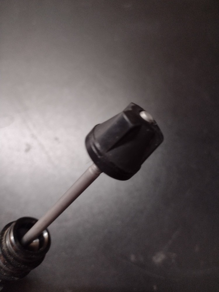 Mavic Front Skewer With Axle End Caps
