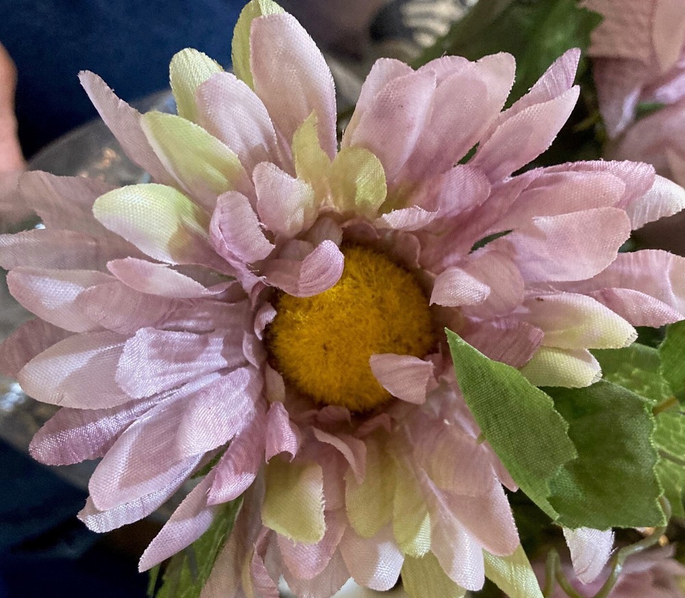 Large 12 Head Artificial Roses, Daisy, and Hydrangea mixed Bush