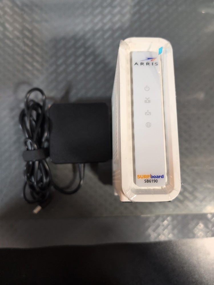 ARRIS SURFboard DOCSIS 3.0 Cable Modem - SB6190 *Pre-owned* #K8
