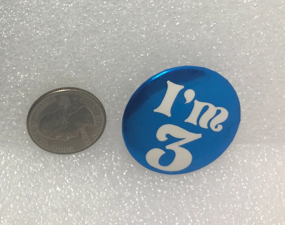 Vintage I'm 3 Pin