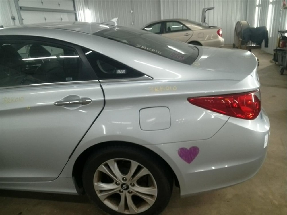 Engine ECM Electronic Control Module 2.4L Automatic Fits 11-14 SONATA 104939912