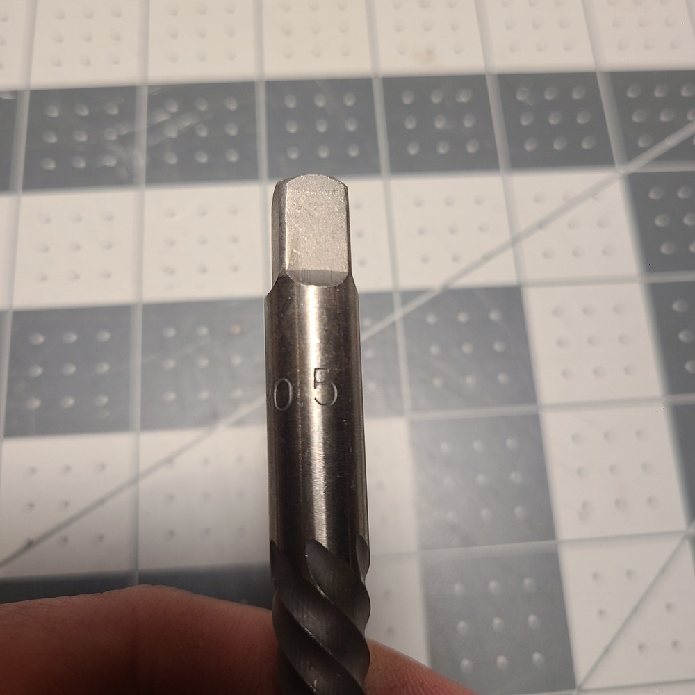 Screw-Extractor Set Easy Out Bolt Extractor