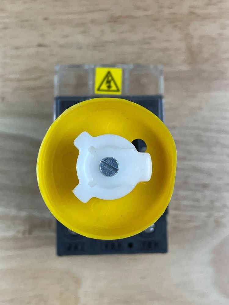 C3 Controls PDS2-330 Disconnect Switch