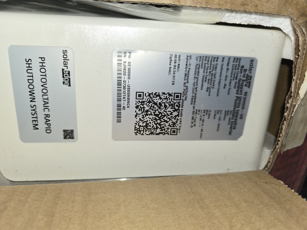 SolarEdge SE3000H-US0SHBNC4
