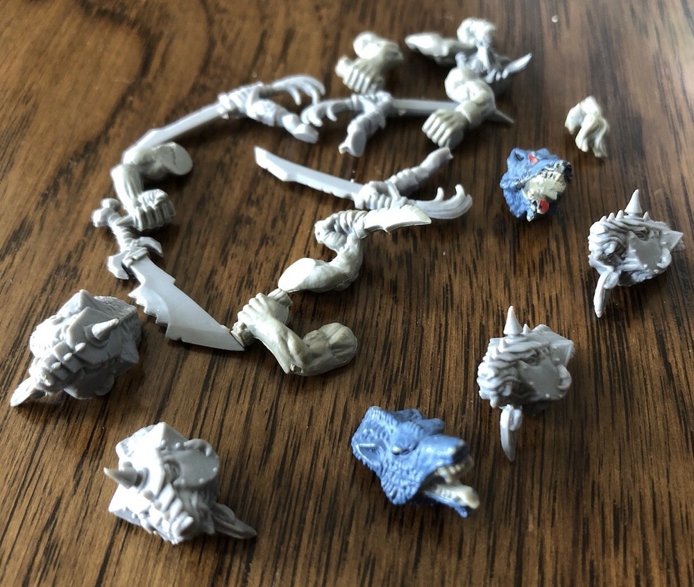 Warhammer Orc Goblins bits & Wolf Heads