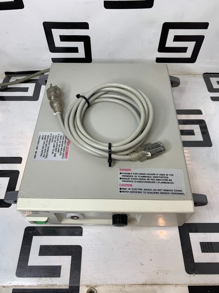 Olympus CLH-250 Light Source Halogen Endoscopic Surgical Headlight 250 Watts