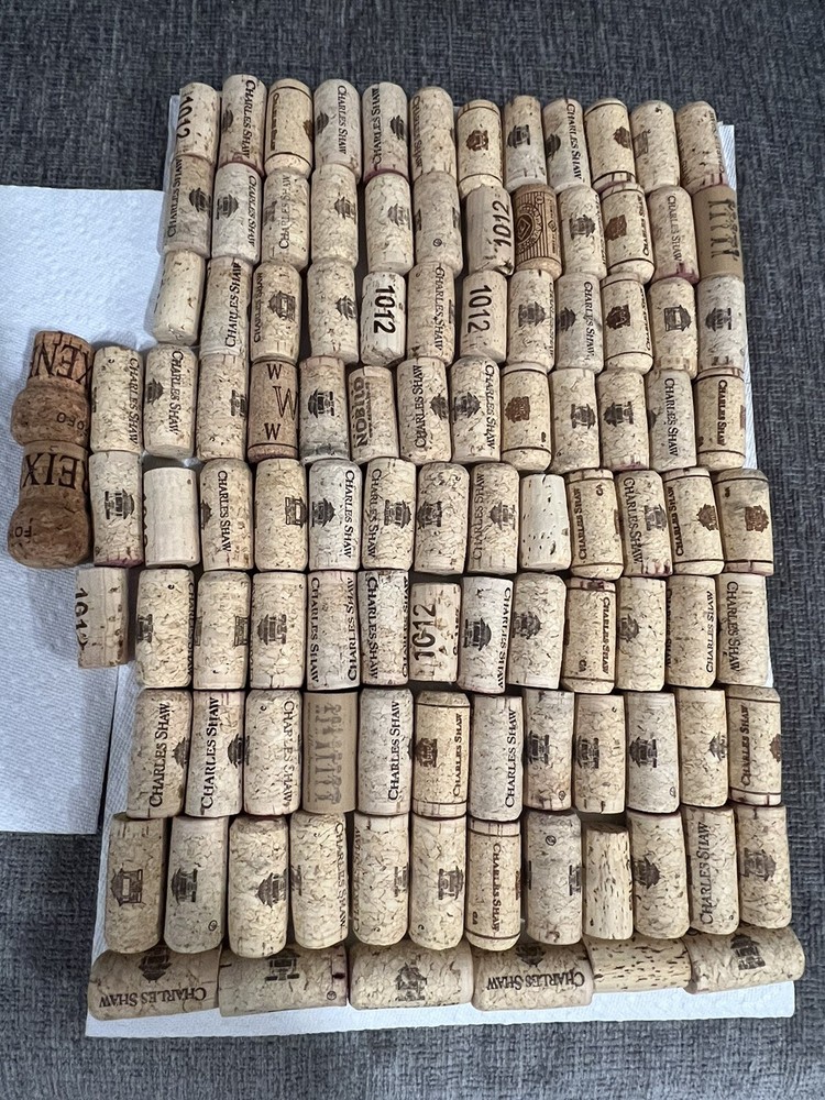 107 WINE CORKS For Crafting. One Lot
