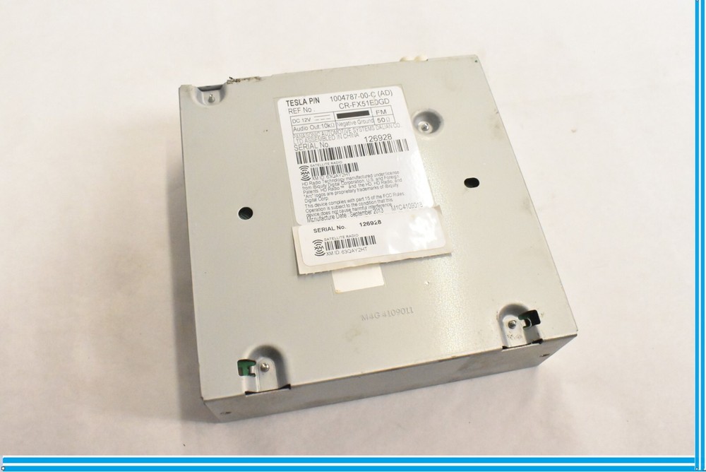 2012-2016 OEM TESLA Model S Radio Receiver Control Module Panasonic