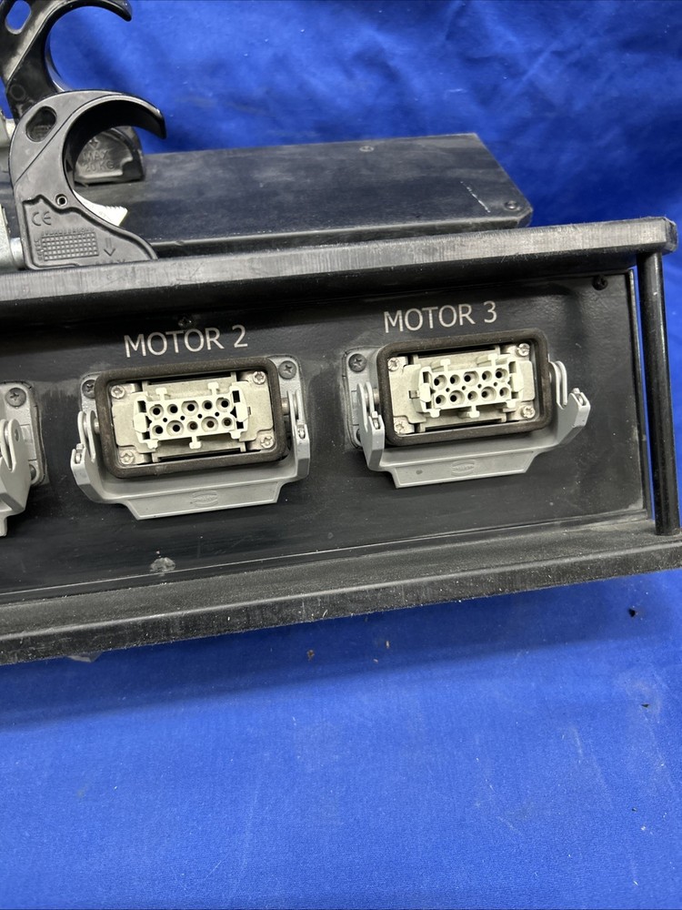 XLNT Cybermotion Advanced Technologies B03-US Distro HDC Connectors