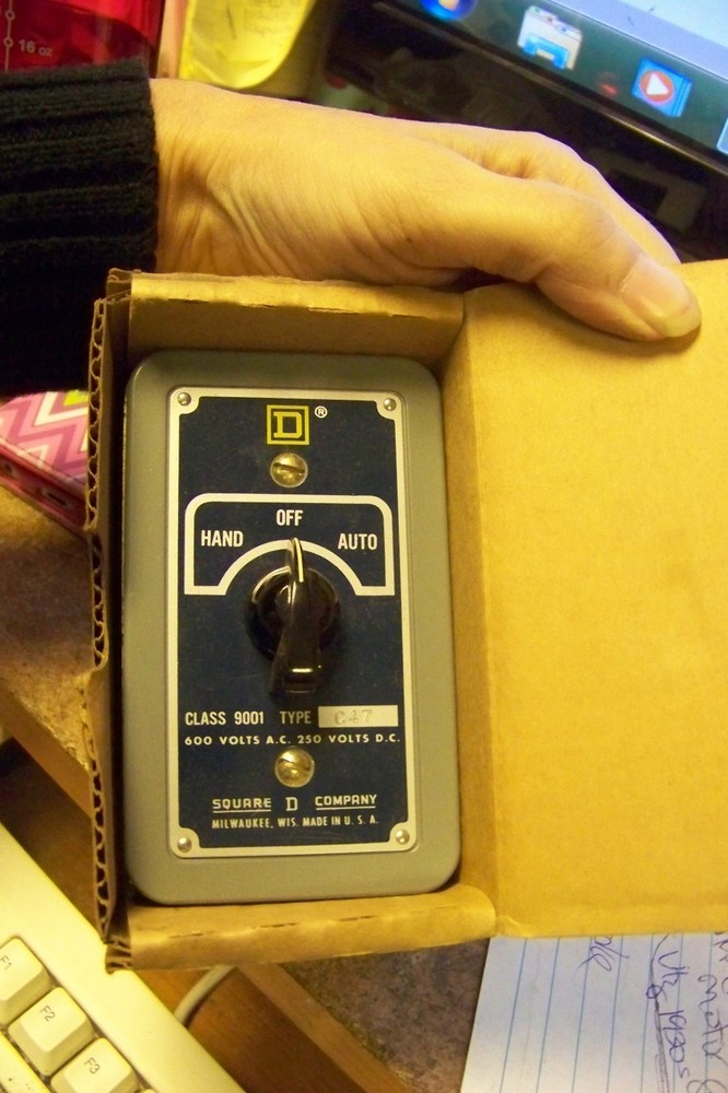 nos sqaure d 9001-c47 hand off automatic SELECTOR SWITCH