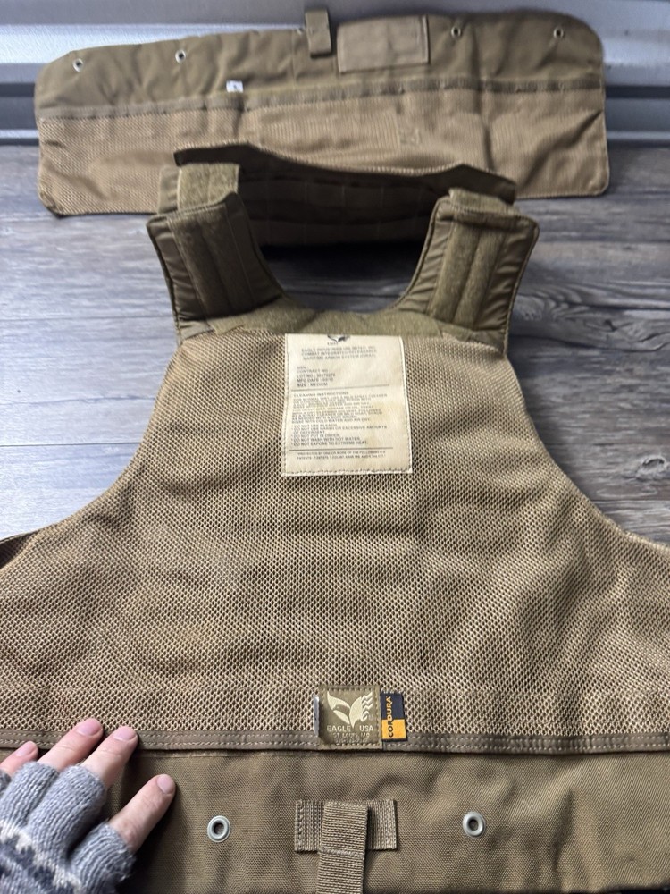 EAGLE INDUSTRIES COMBAT INTEGRATED RELEASABLE MARITIME ARMOR SYSTEM (CIRAS) Med