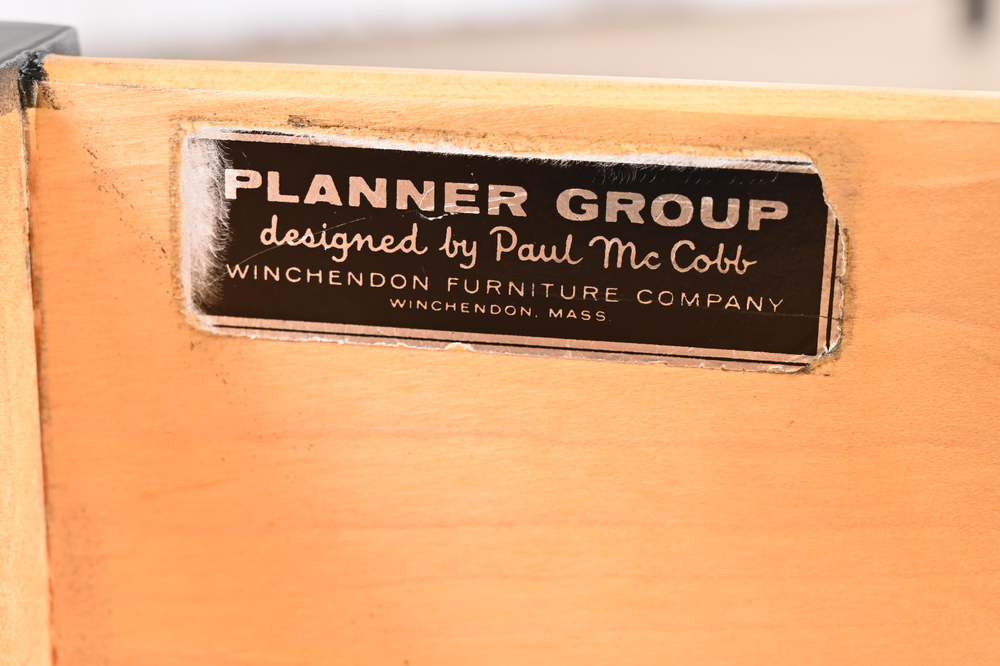 Paul McCobb Planner Group Mid-Century Modern Writing Desk, Newly Refinished