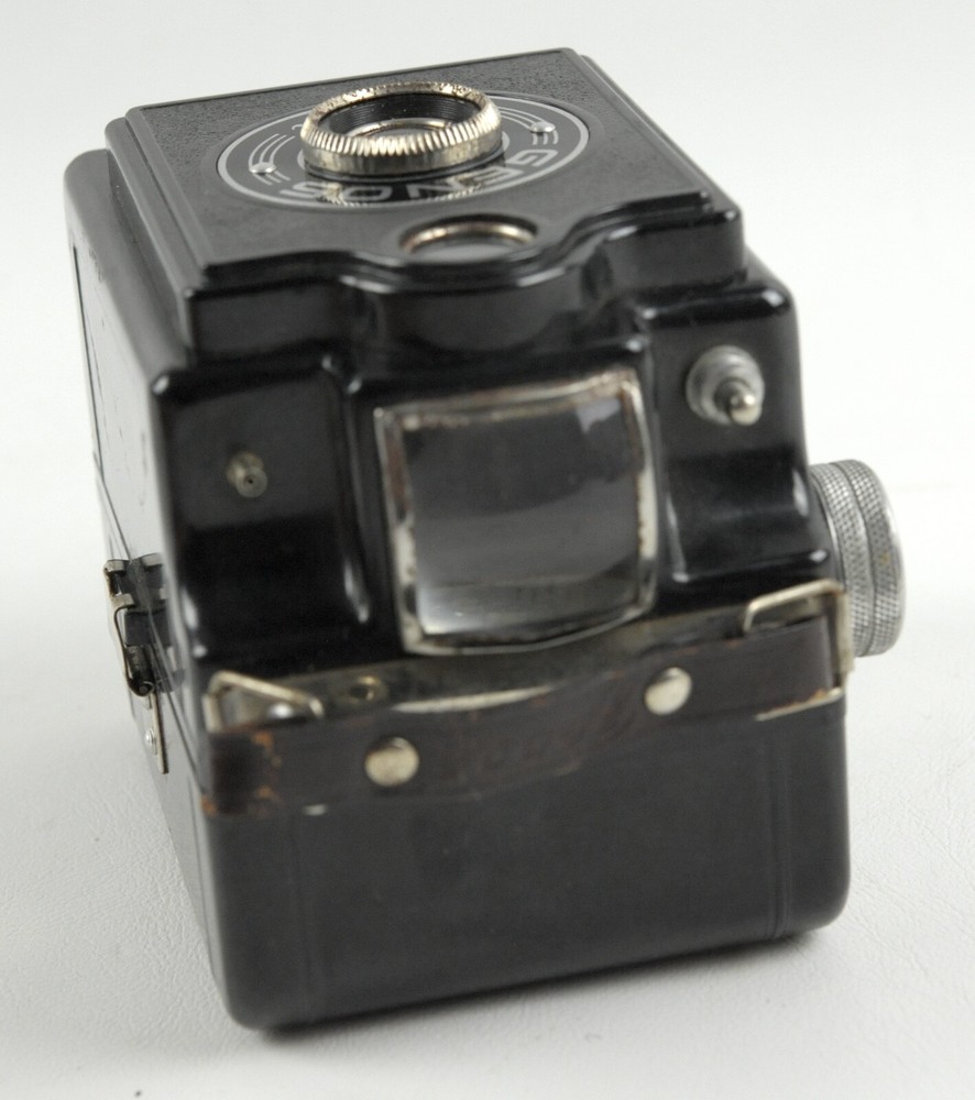 Genos Rapid Box camera Bakelite camera