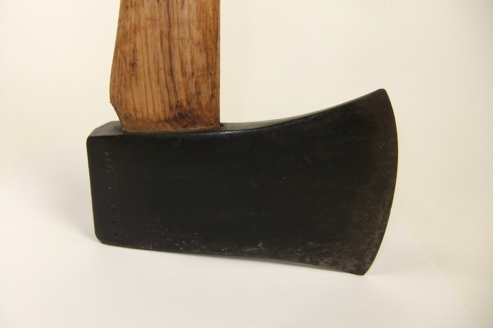 Vintage Stanley 2 ¼ Lb Axe