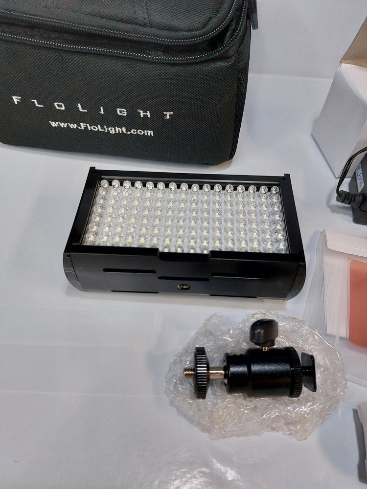 FloLight MicroBeam 128 High Output Compact LED Light, Panasonic Battery Plate