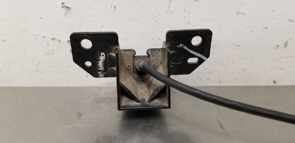 13 CHEVY CAMARO SS REAR VIEW CAMERA