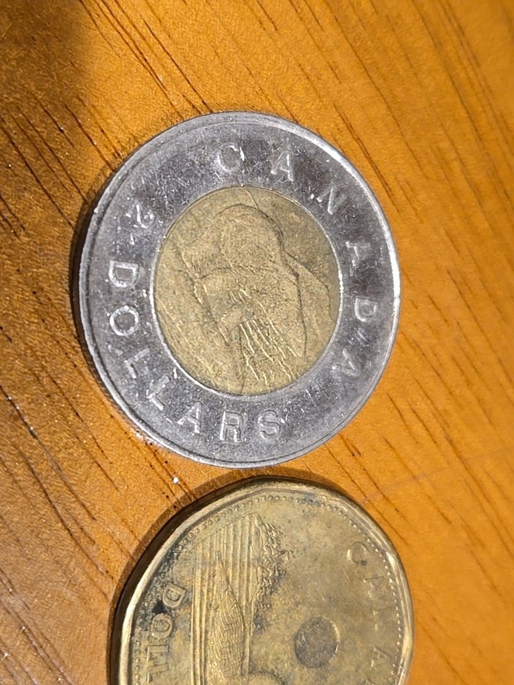 (3) CANADA Coins P9710b46