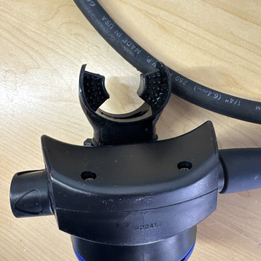 Oceanic 3-gauge console Untasted