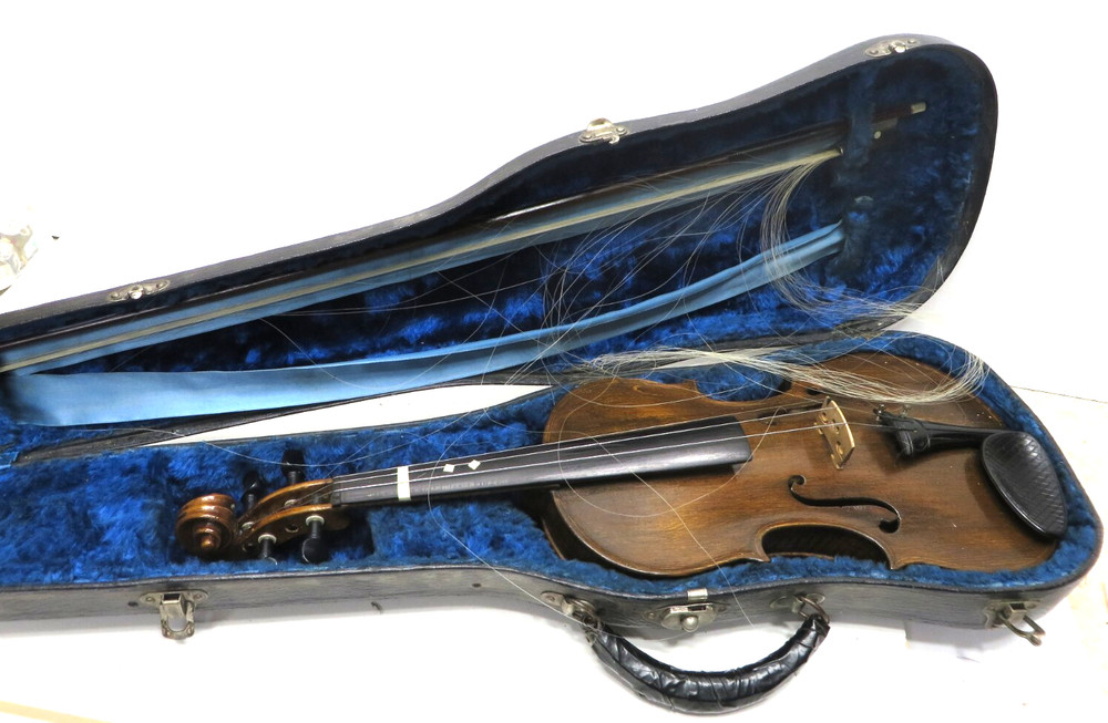 Vintage Violin, Bow and Case