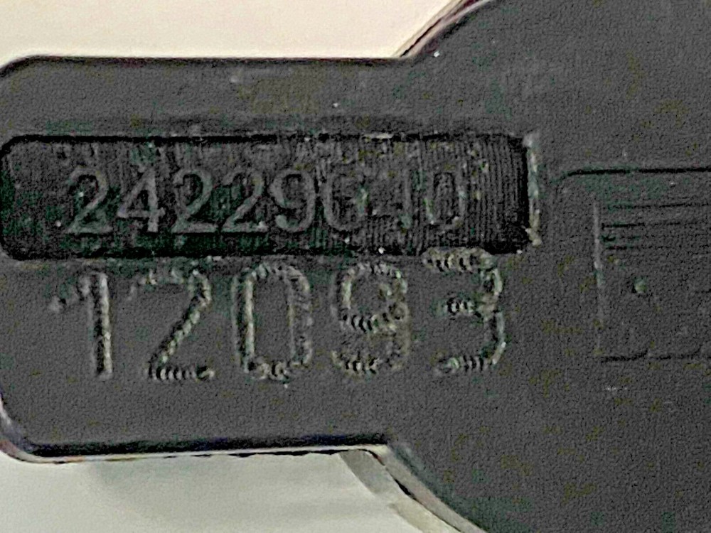 Vehicle Speed Sensor-Automatic Transmission Speed Sensor GM 24229640 for Saturn