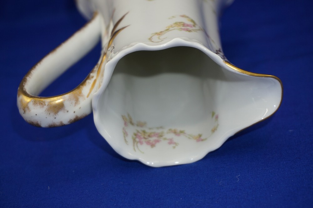 Haviland Schleiger 233 Norma Pitcher, 7 3/4"