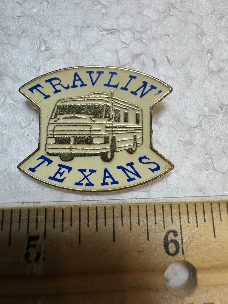 Travlin Texans RV Pin