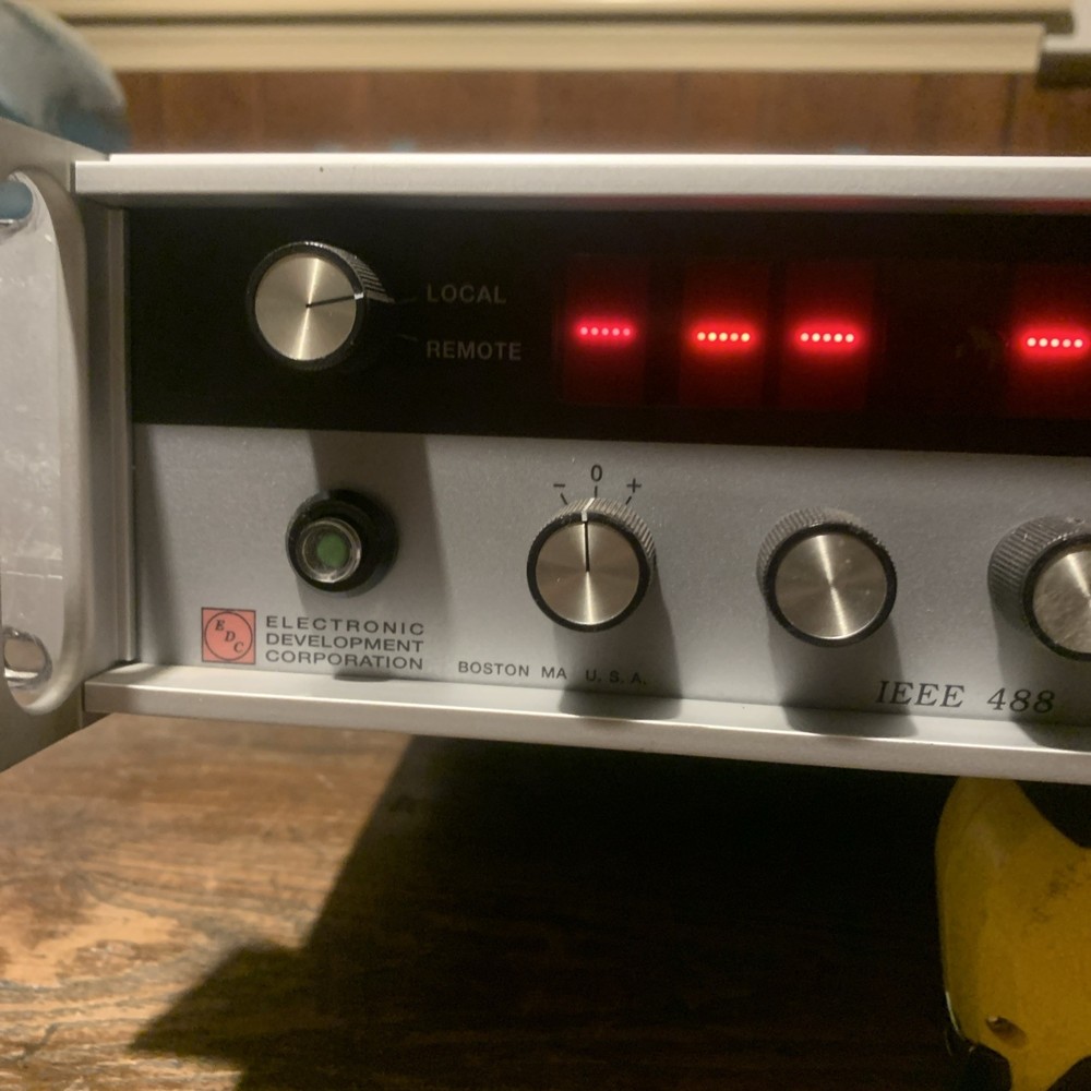 Electronic Development Corporation Programmable DC Calibrator Model 522