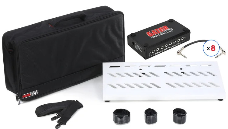 Gator Gator Large Pedalboard Bundle - Bag, Power Supply, and Patch Cables -