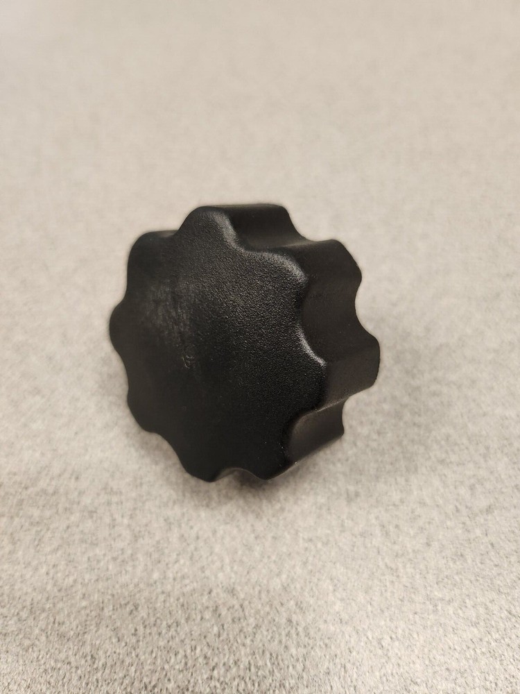 Fluted hand knob with 5/16 stud