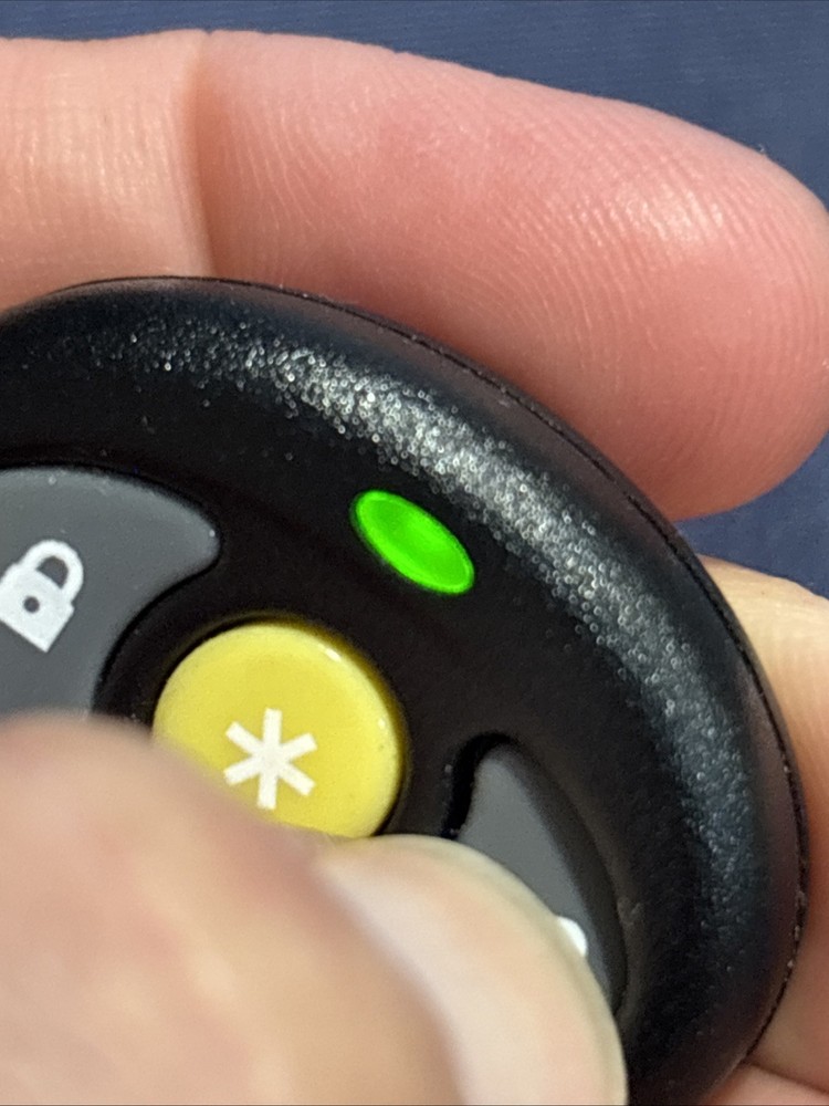 Directed Electronics 474T 4-Button Transmitter Remote New Old Stock