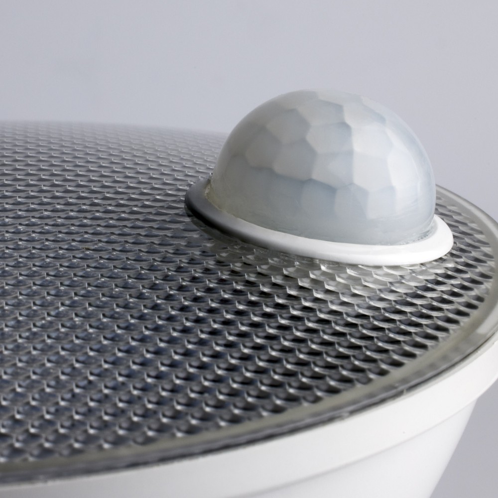 Motion Sensor Activated 40° Flood LED 120V 14W =100W PAR38 E26 3000K Soft White