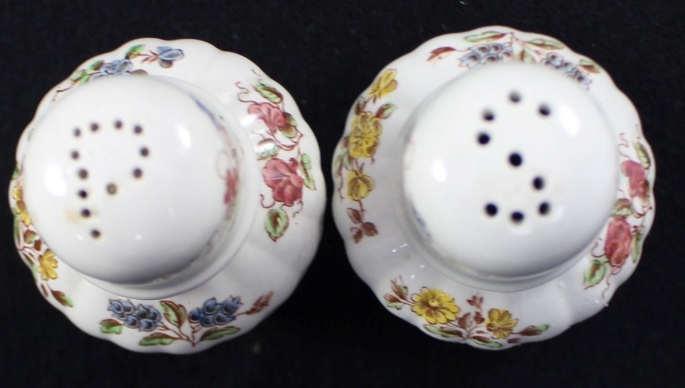 Spode Rosalie Salt and Pepper Shaker Set