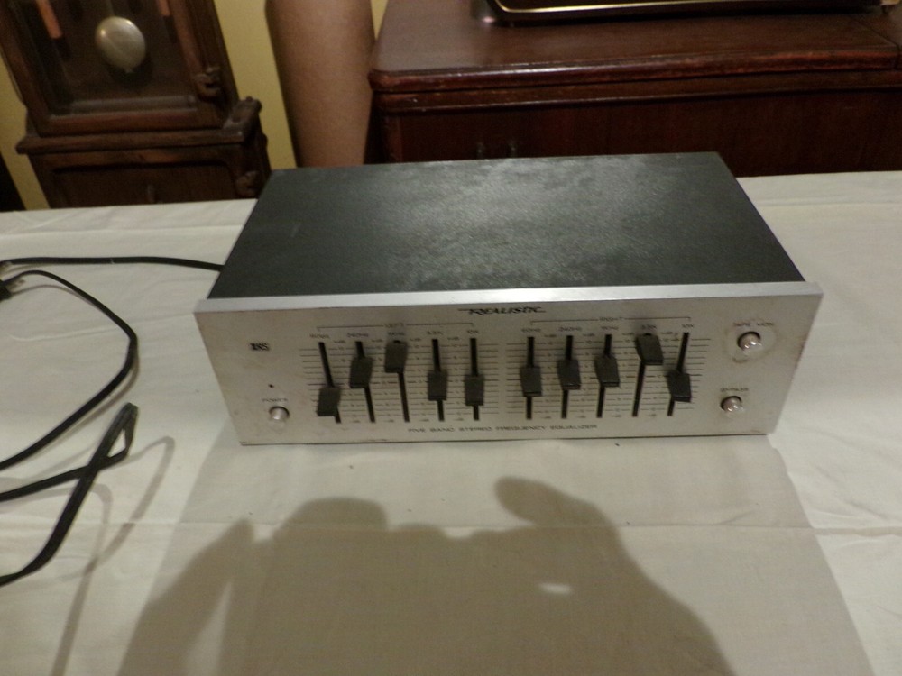 Realistic 31-1988A Frequency Equalizer 5-Band EQ - UN-TESTED
