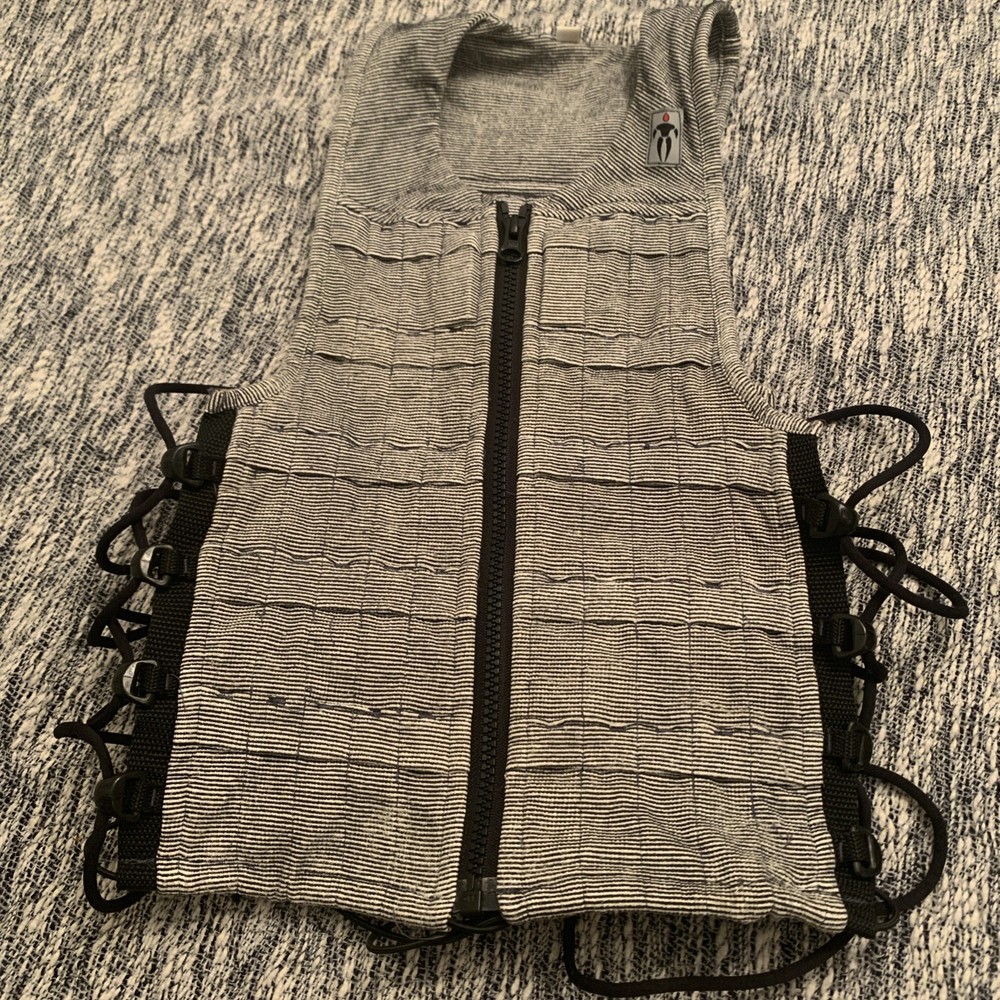 Hyperwear Hyper Vest PRO Weighted UNISEX Small Black & Silver