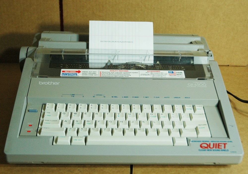 Brother GX-6500 Portable Electric Typewriter Daisy Wheel