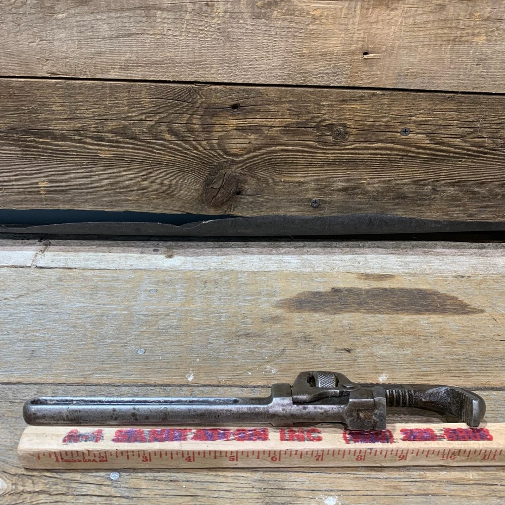 Early 1900s Trimo, 10" Pipe Wrench