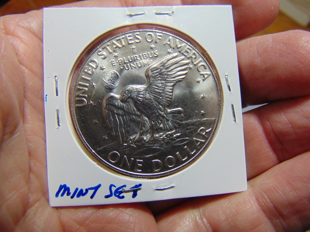 1978d Eisenhour "IKE" Dollar BU