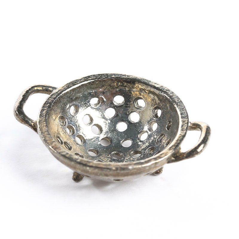 Dollhouse Miniature Strainer | 6 Pieces