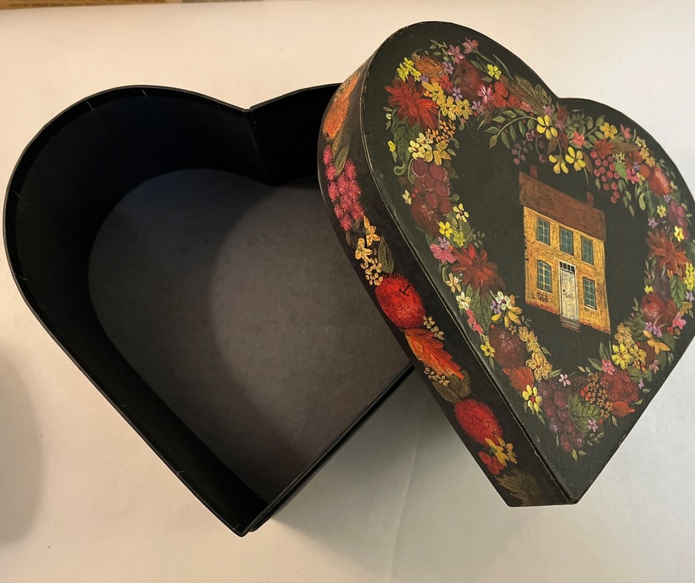 Bob's Boxes Primitives Heart Shaped Bless this House Box