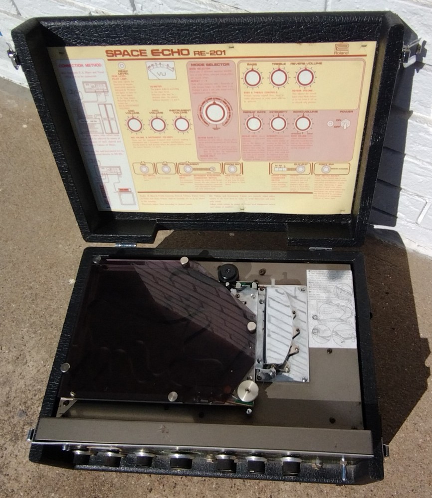 Roland RE-201 Space Echo! -LL