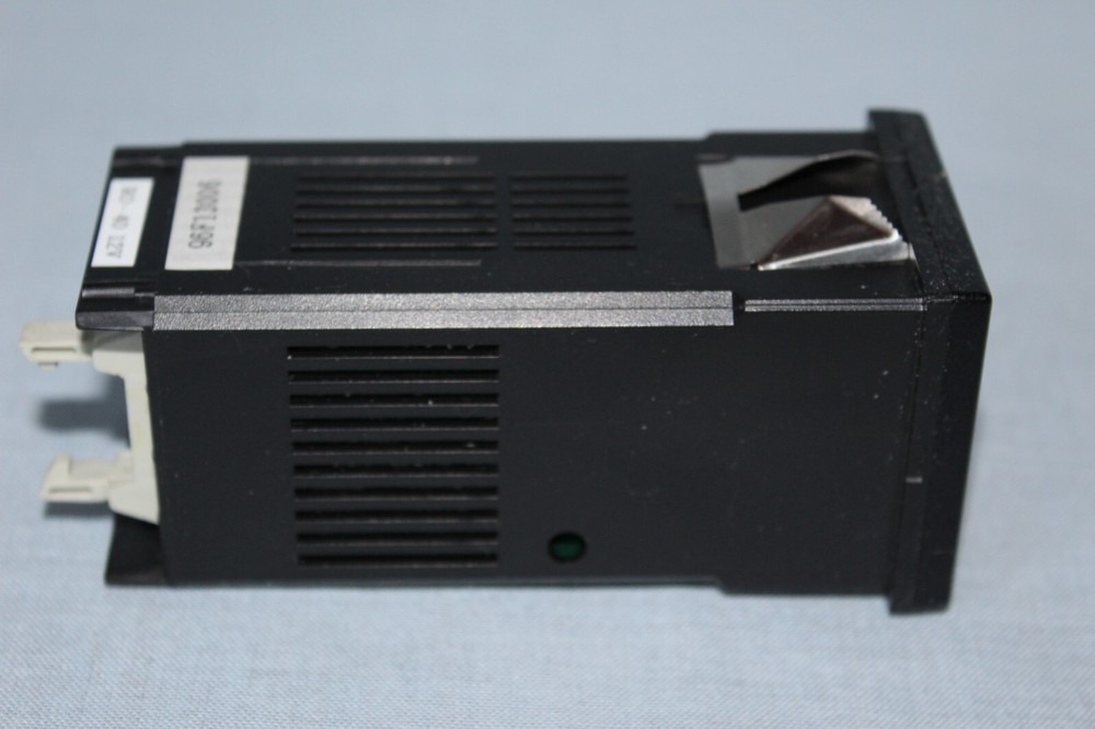 AERA RO-40 MFC Mass Flow Controller Readout