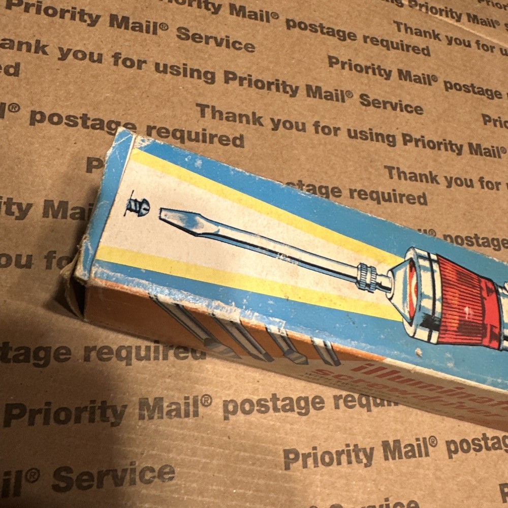 ILLUMINATED SCREWDRIVER VINTAGE No 1301- Untested