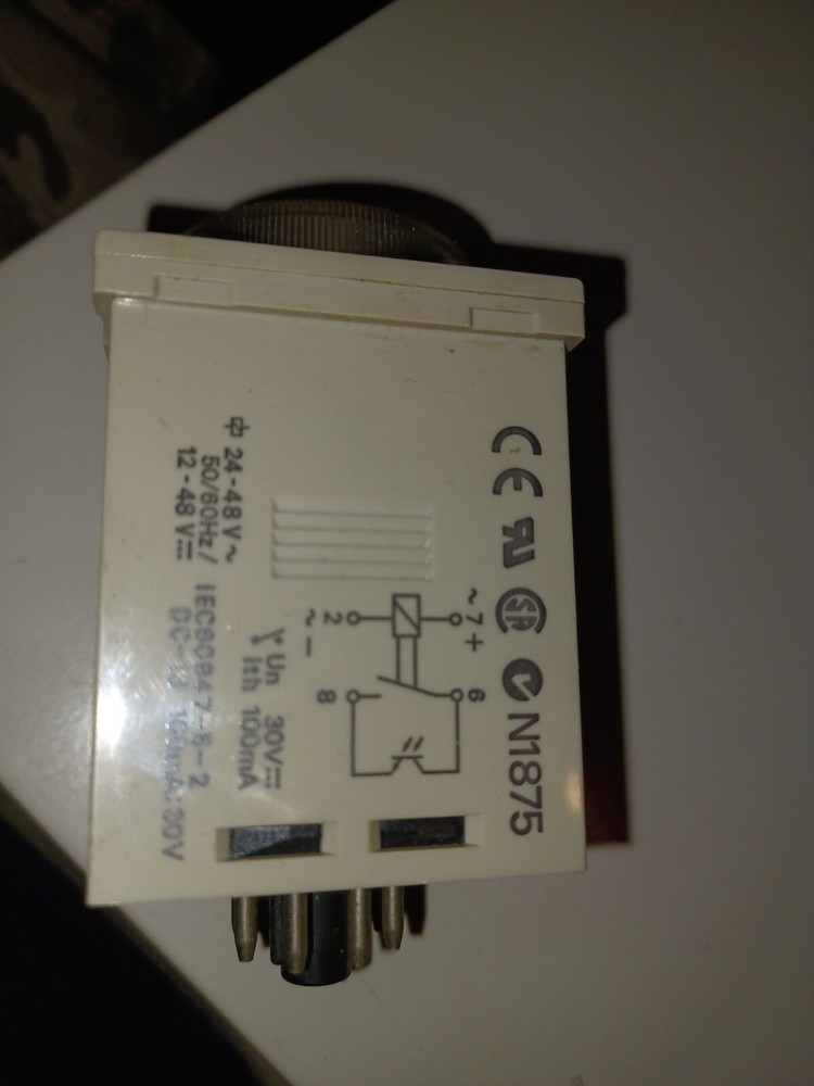 Omron Timer Module H3CR-A8S