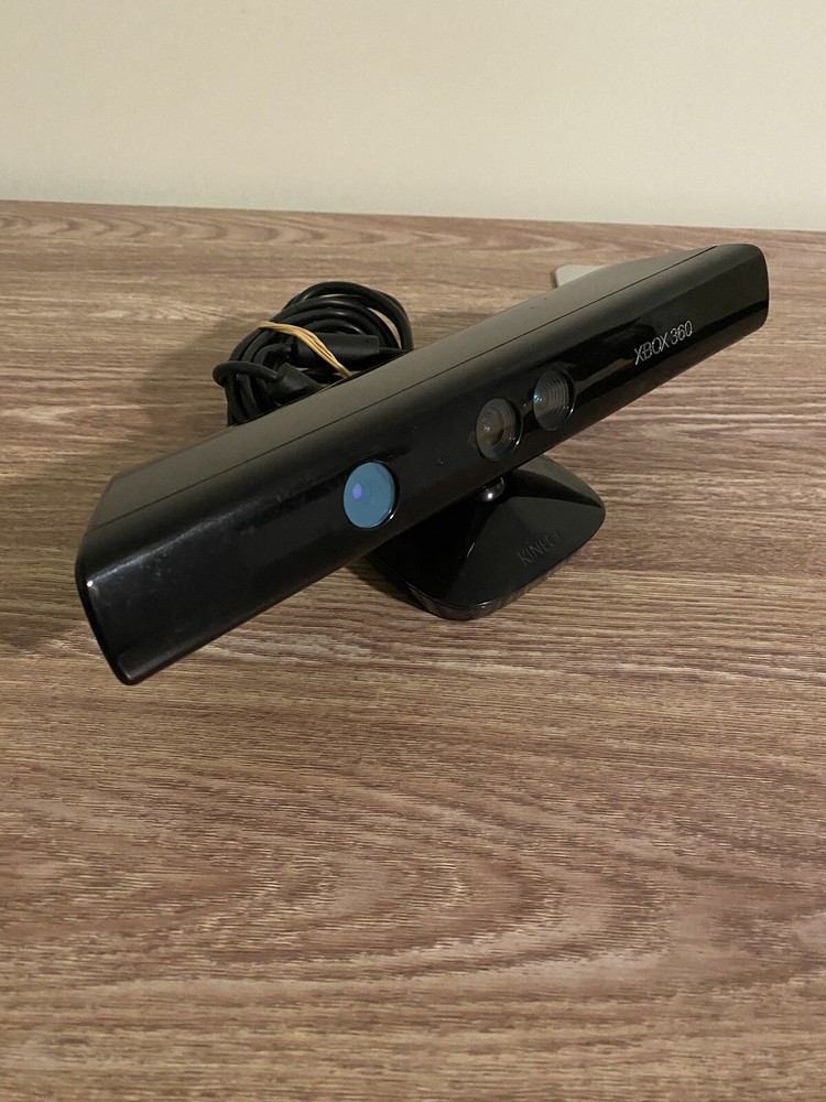 Microsoft Xbox 360 Kinect Sensor - Black