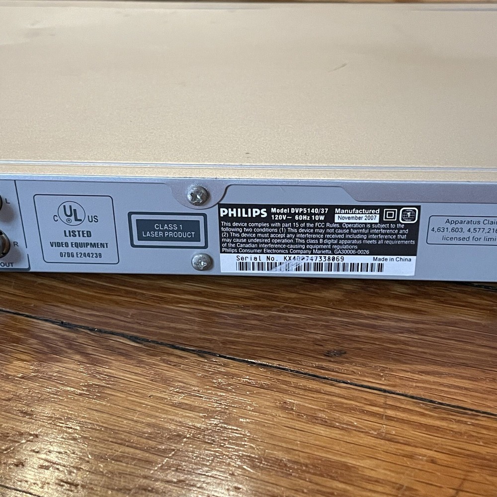 Philips DVP5140/37 Multiformat DVD Player with Remote, AV Cables, Tested