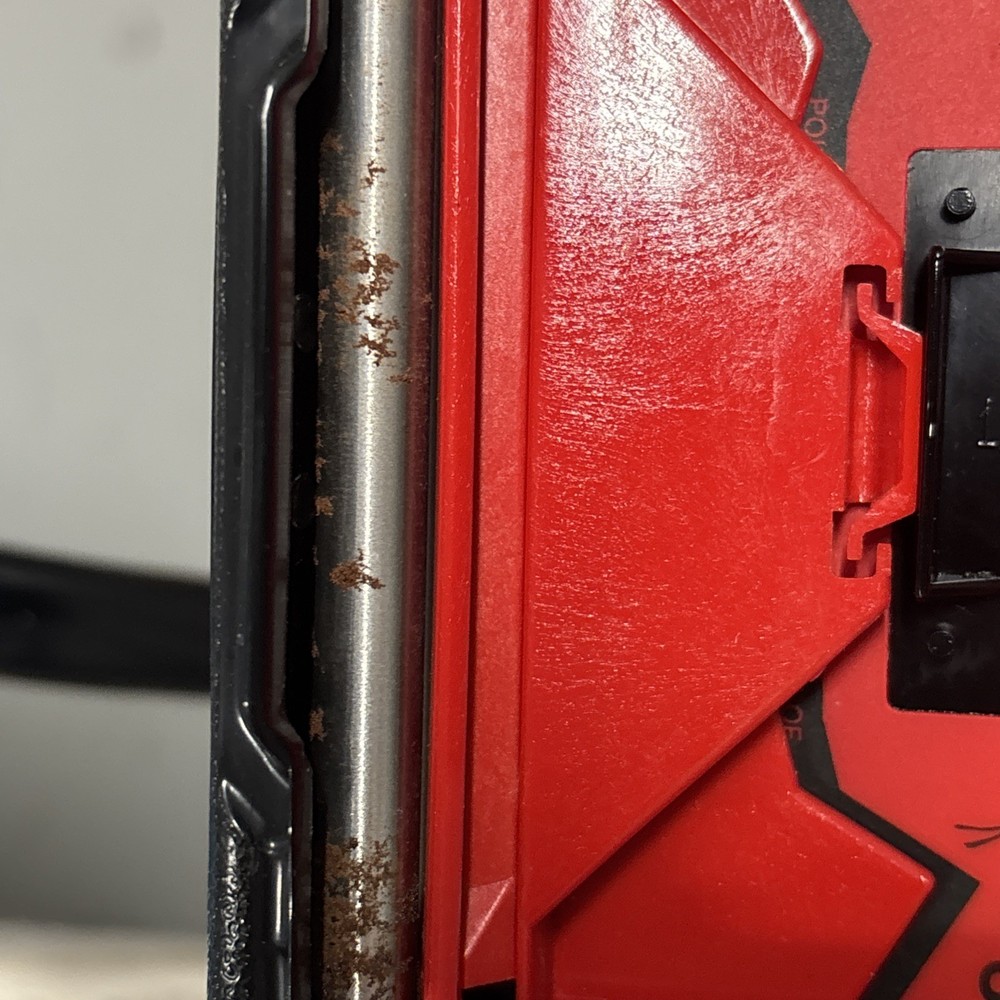 Polaroid Land Camera - Model Number: EE44 - Untested