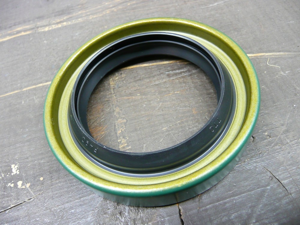 New Process NP208 Transfer Case Front Output Shaft Seal
