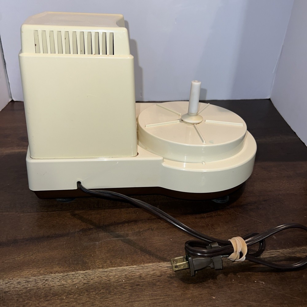 Sunbeam Mixmaster Food Processor Model 14056 Replacement Power Base Only