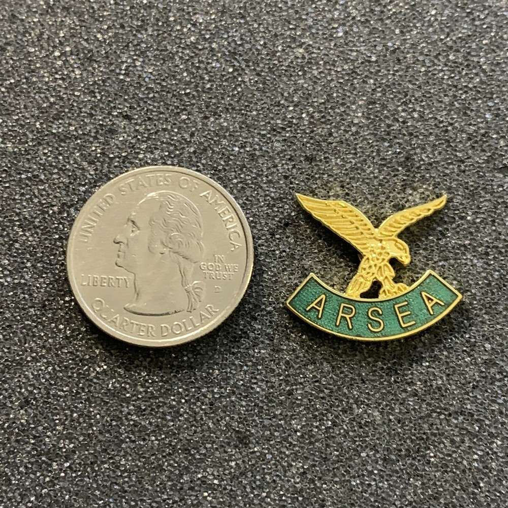 ARSEA Eagle Gold Tone Pin Pinback #39135