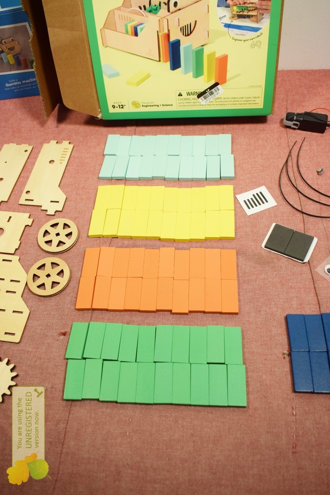 KiwiCo Domino Machine: Educational Science & Engineering Toy